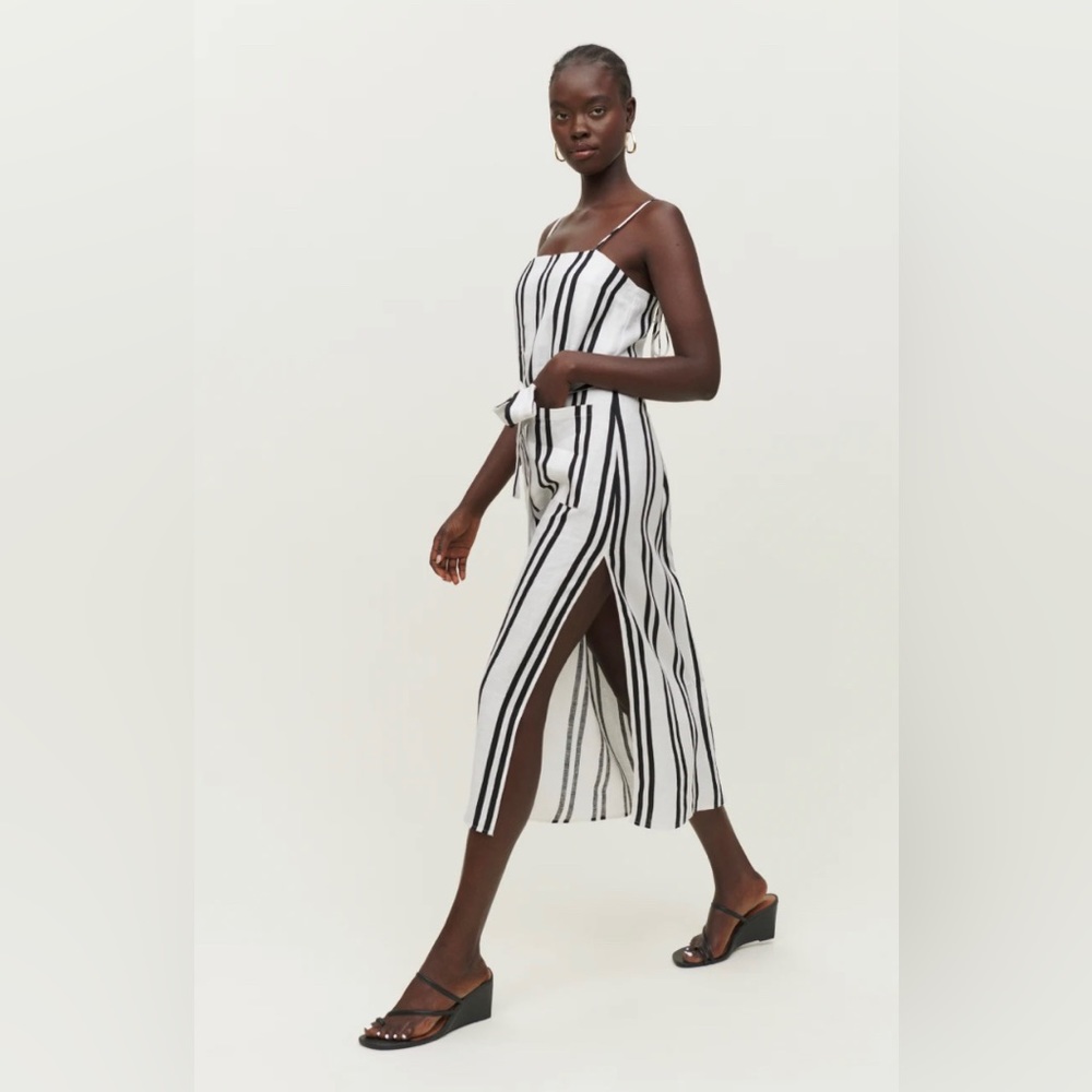 Reformation Daphne dress Size Medium, NWT, never worn!